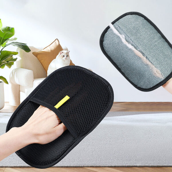 Gentle Pet Hair Remover Glove for All Coat Types - Image 4