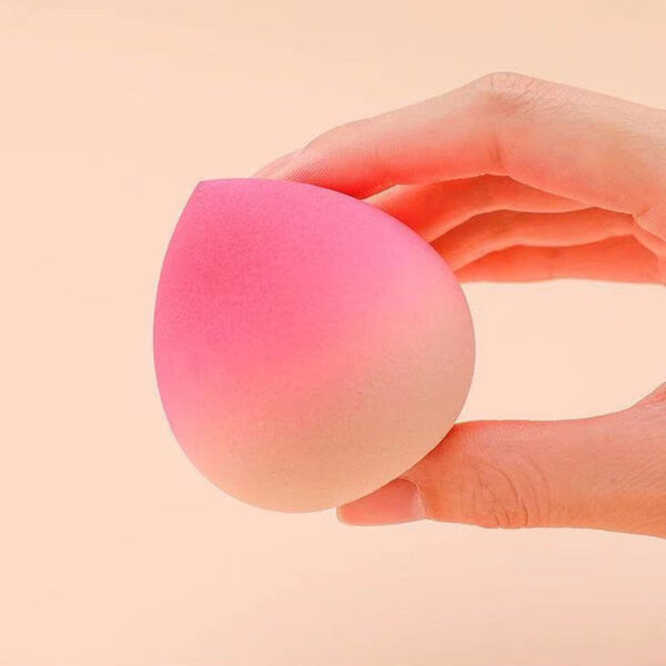 Soft Cosmetic Sponge for Flawless Makeup - Image 2