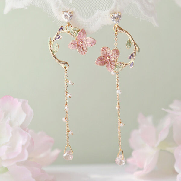 Flower Long Earrings Wild Red Rose Flower Long Rhinestone Tassel Earrings Earrings - Image 4