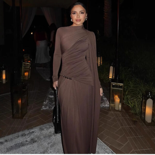 Solid Color Slim Fit Pleated Long Sleeve Dress - Image 3