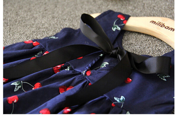 Children dress - Image 2