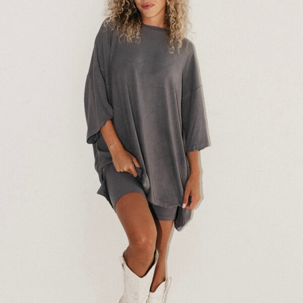 Loose Fit T-Shirt and Tight Shorts Set - Image 7