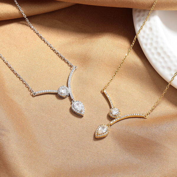Micro Inlaid Zircon Water Drop V-shaped Necklace Niche High Sense - Image 3